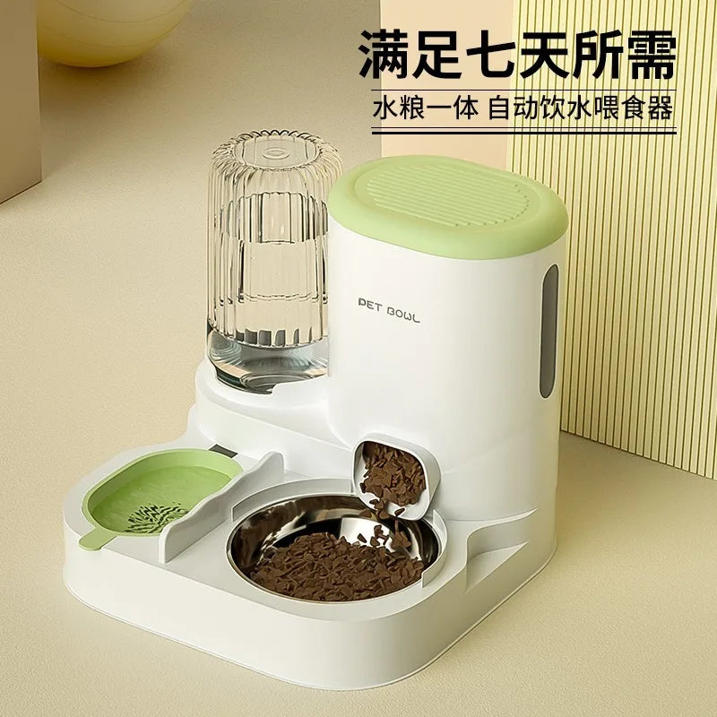 Cat automatic feeder, water dispenser.